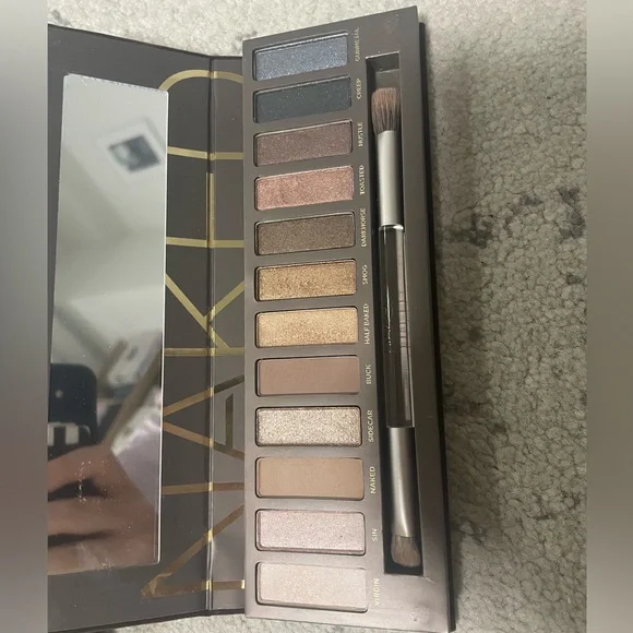 Urban Decay Naked Limited Edition Palette - Picture 3 of 4